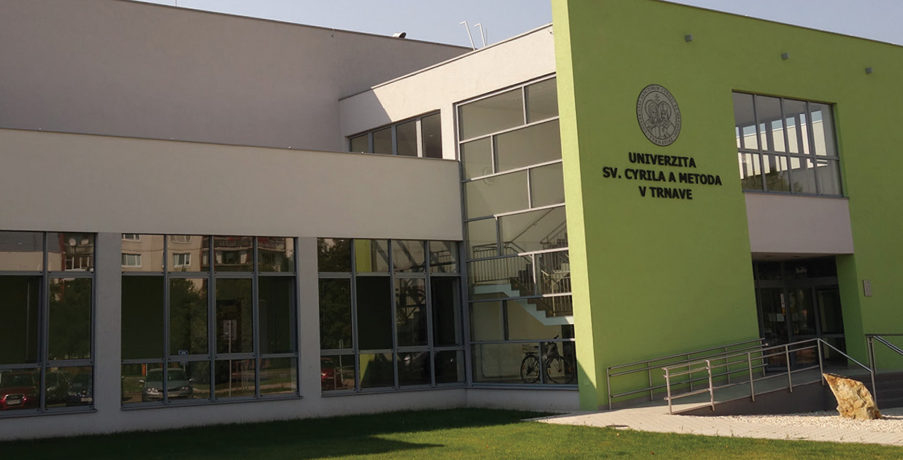 Университет Св. Кирилла и Мефодия (UCM)
