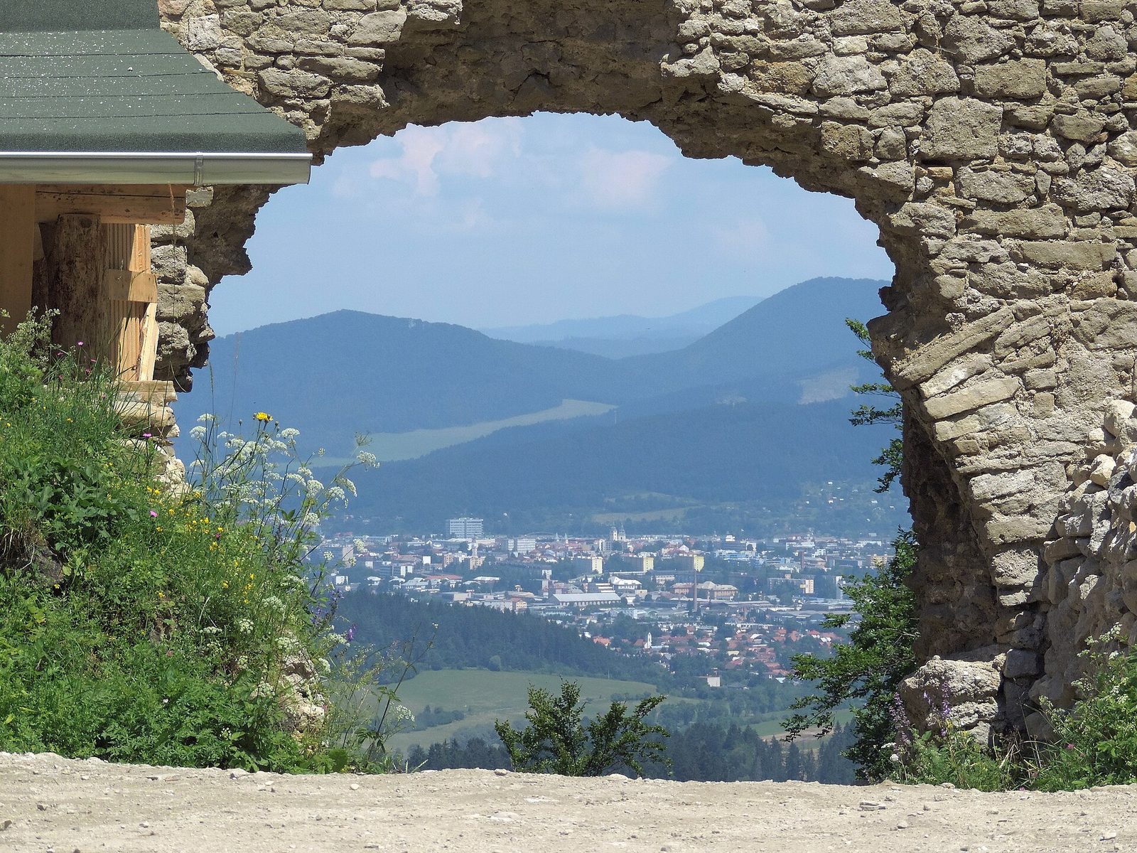 Жилина — 6